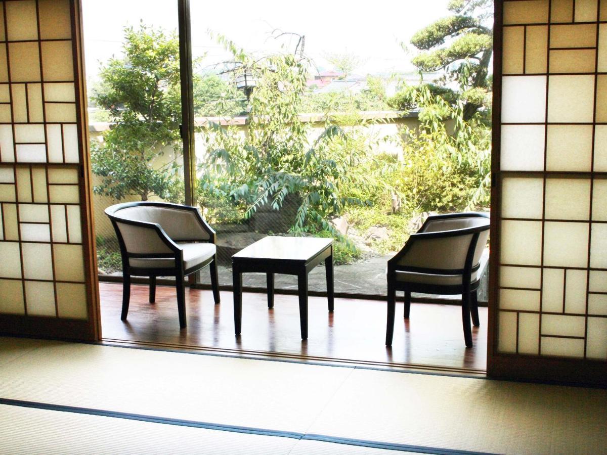 Hotel King Izumi  Buitenkant foto